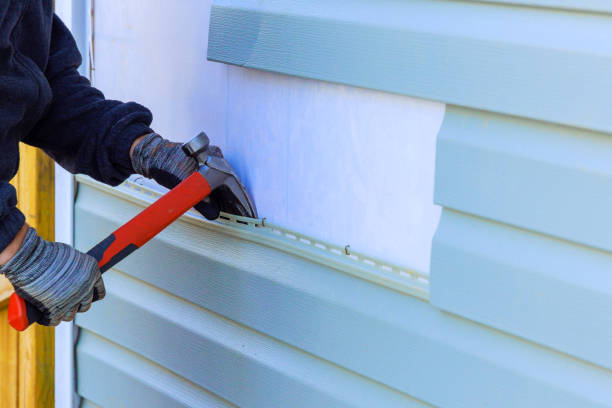 Reliable Emergency Siding Repair contractor in Centerville, TN by Creative Siding